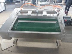 肉制品真空包裝機(jī) 酸菜真空包裝機(jī) 滾動式真空包裝機(jī) 海產(chǎn)品真空包裝機(jī)