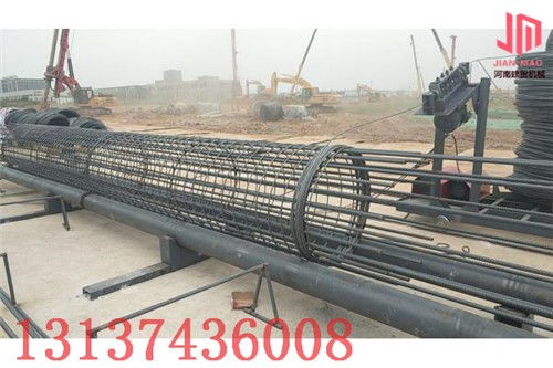 絳縣鋼筋籠滾焊機(jī)12米標(biāo)配價(jià)格