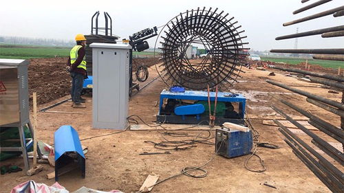 洛陽全自動數(shù)控鋼筋籠滾焊機(jī)一天產(chǎn)量50噸